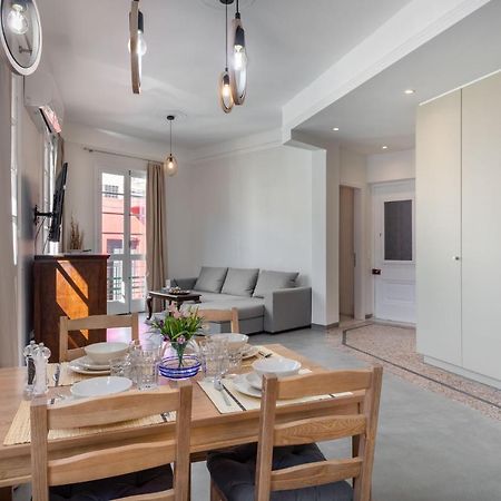 Christiana'S Lovely Apartment In Psyri, Athens Atenas Exterior foto