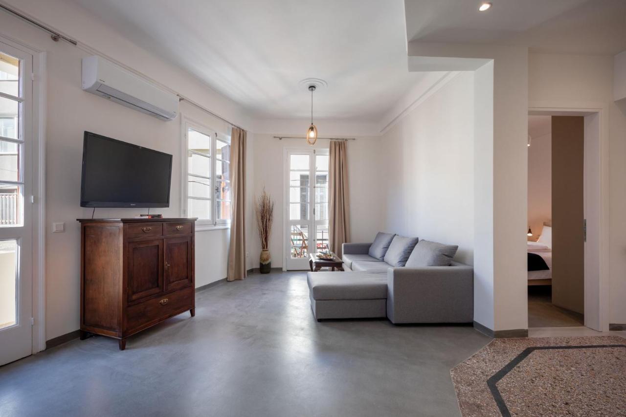 Christiana'S Lovely Apartment In Psyri, Athens Atenas Exterior foto